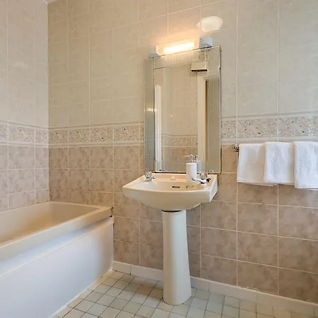 Center - 3 Minutes Walk To The Town Square Apartamento Galway