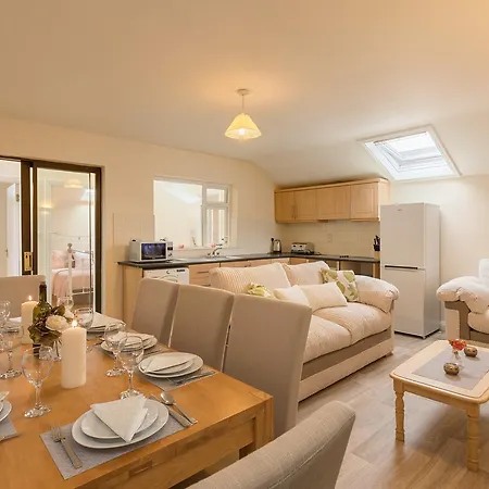 Center - 3 Minutes Walk To The Town Square Apartamento *